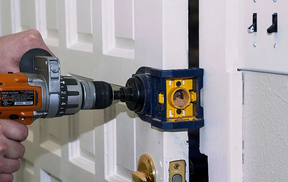  Estate Locksmith Store  Newton, MA 617-826-6169